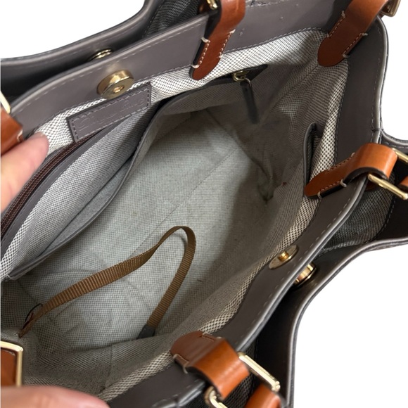 Authentic Dooney & Bourke Gray Leather Satchel Bag! - Picture 10 of 13